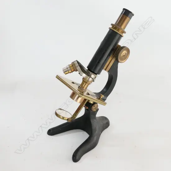 OLD MICROSCOPE IN ASSOCIATED MAHOG BOX